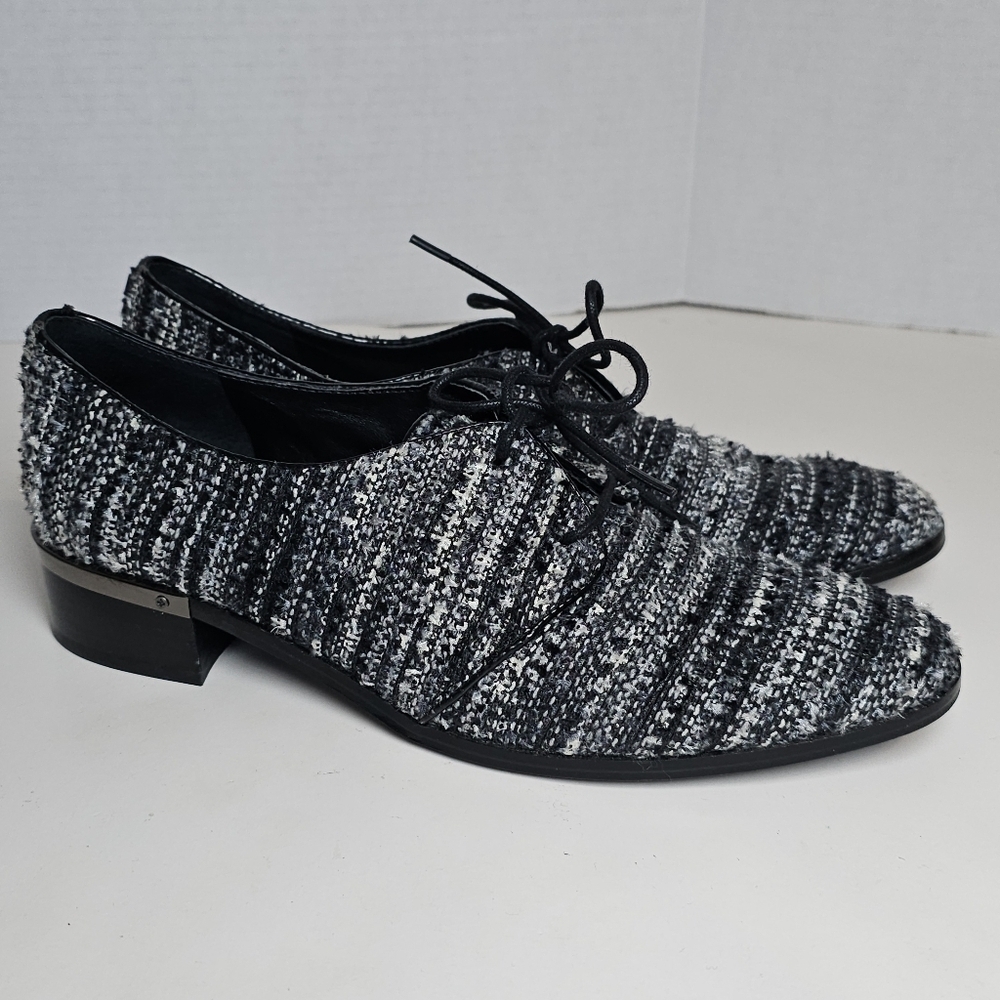 Ivanka Trump Black and White Emale3 Tweed Lace Up Oxfords Shoes